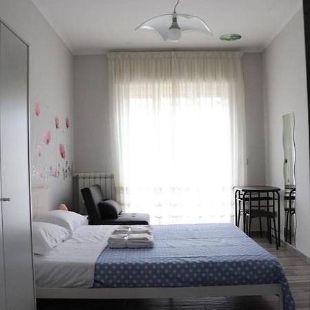 B&B Francesco Fly ナポリ エクステリア 写真